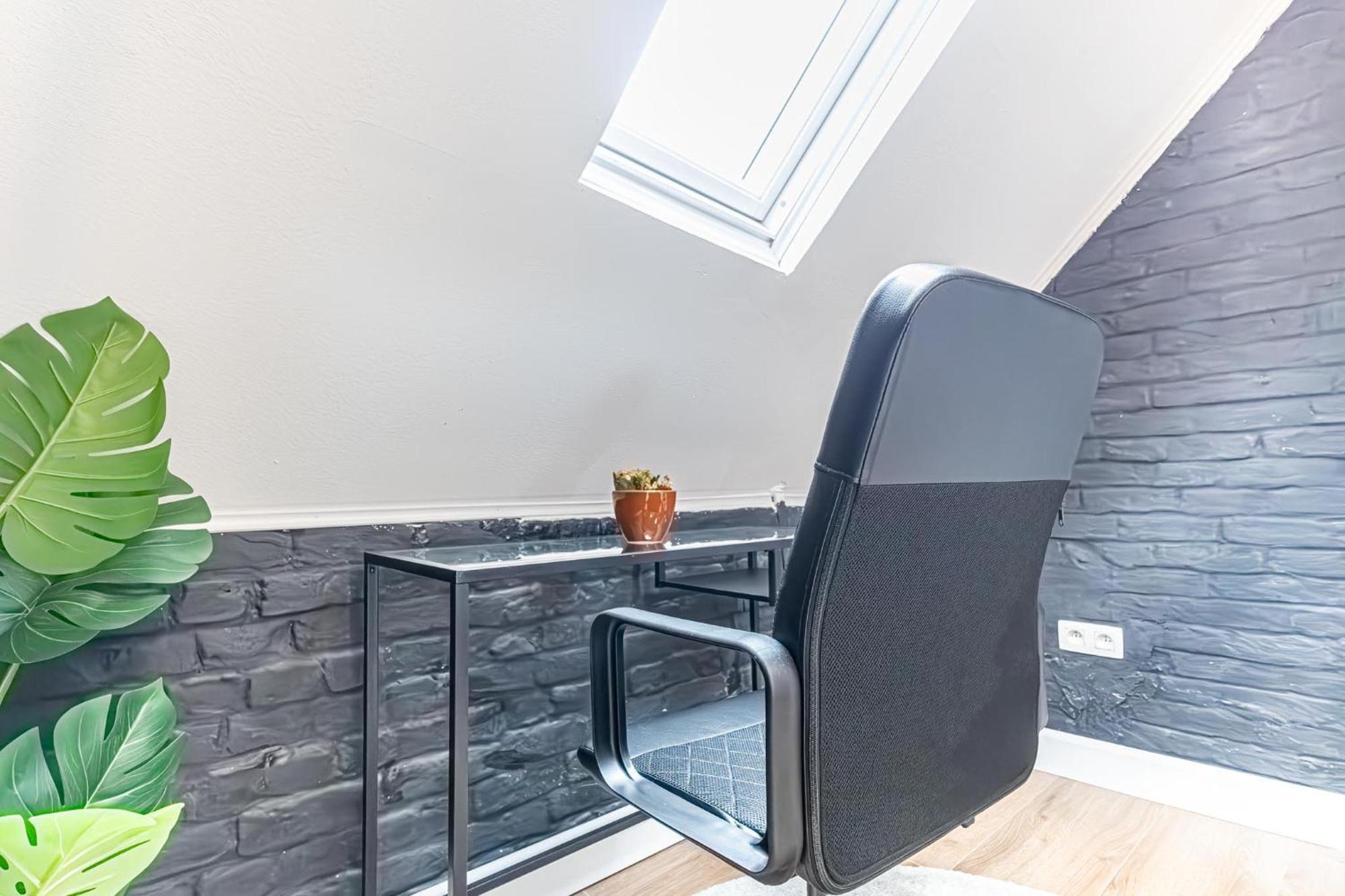 Spacious Shared 5Br Apt In The Heart Of Gent المظهر الخارجي الصورة