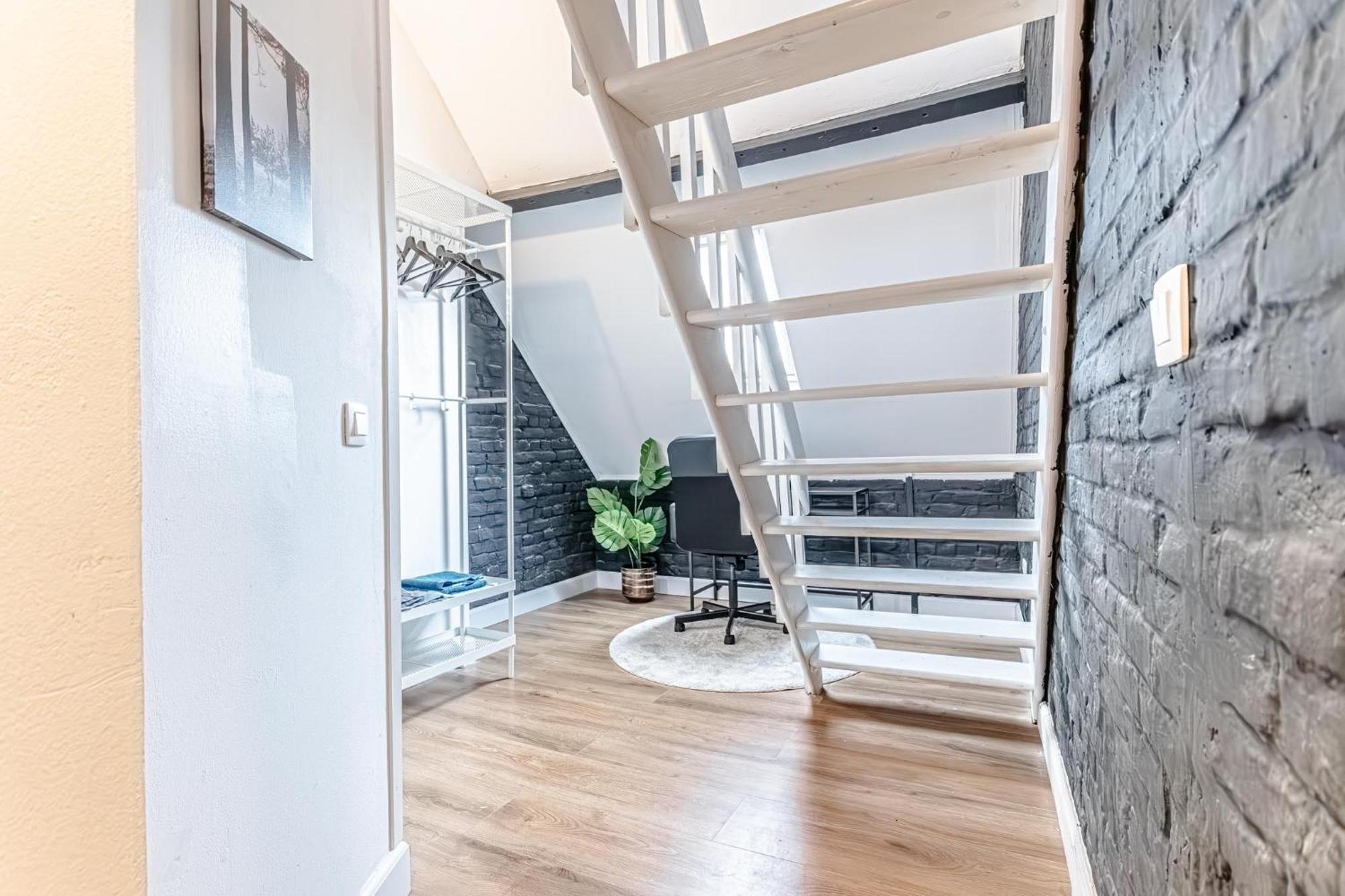 Spacious Shared 5Br Apt In The Heart Of Gent المظهر الخارجي الصورة
